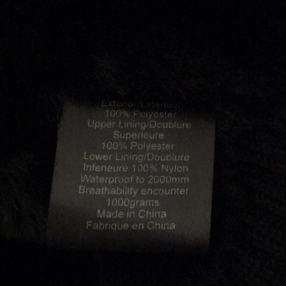 Aritzia TNA Winter Jacket - Picture 5 of 5